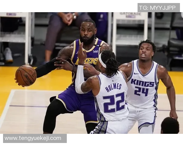 湖人对阵热火精彩直播360全景呈现不容错过的篮球盛宴