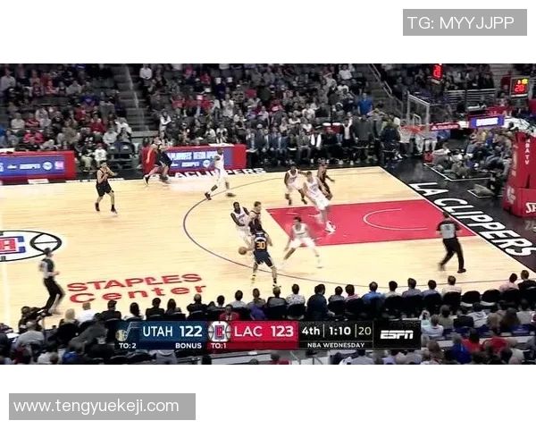 贝里与福利特激战正酣比分悬念迭起引发球迷热议