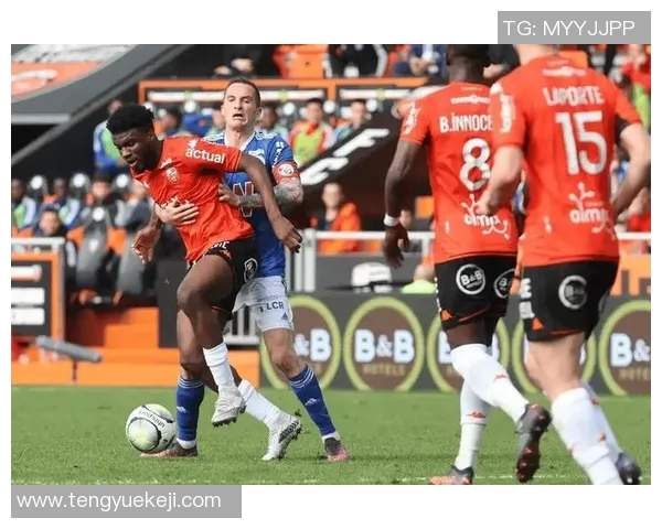 洛里昂与昂热精彩对决直播全程回顾与赛后分析