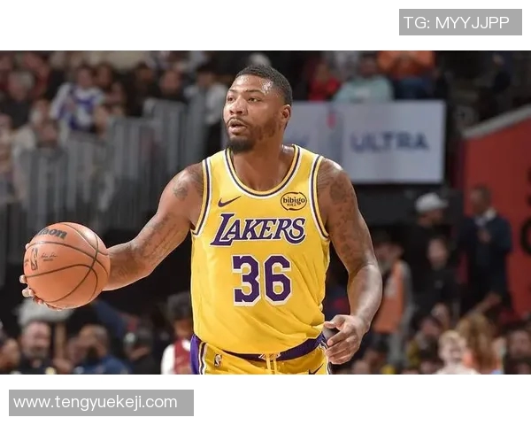 马库斯斯马特的篮球之路与领导力：如何影响球队和年轻球员成长