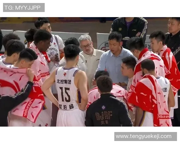 北控与辽宁激战正酣球迷期待精彩对决与精彩瞬间