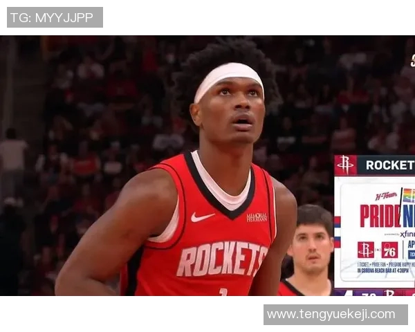 火箭与爵士季后赛激战正酣直播盛况回顾与精彩瞬间分享