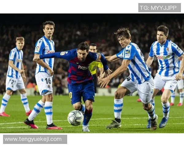 瓦伦西亚主场迎战巴列卡诺争夺西甲积分榜关键战役 瓦伦西亚主场迎战巴列卡诺争夺西甲积分榜关键战役